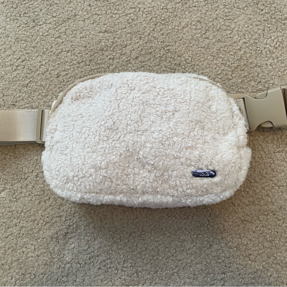 Lole White Sherpa Belt Bag